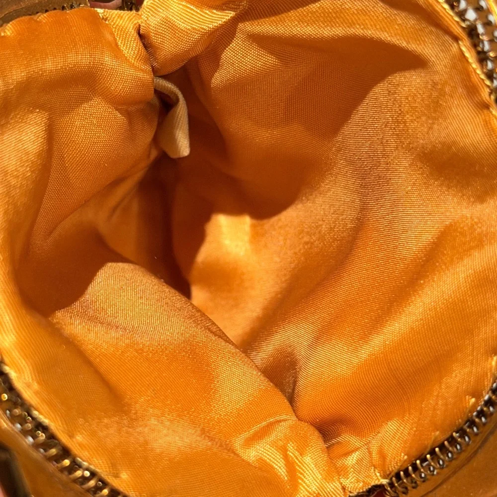 Vintage Gold Chainmail Evening Bag made in USA - Picture 4 of 9